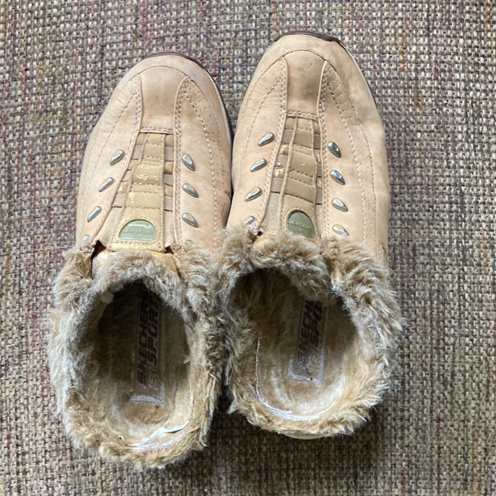 Sketchers clogs
